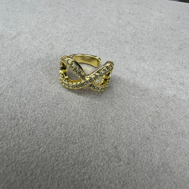 EAR CUFF