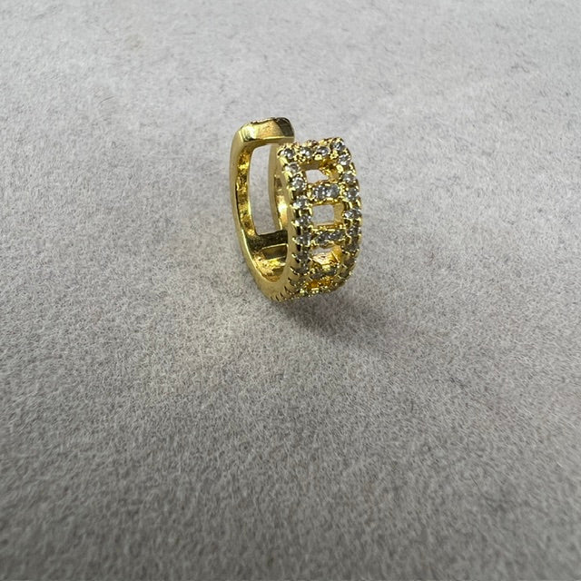 EAR CUFF